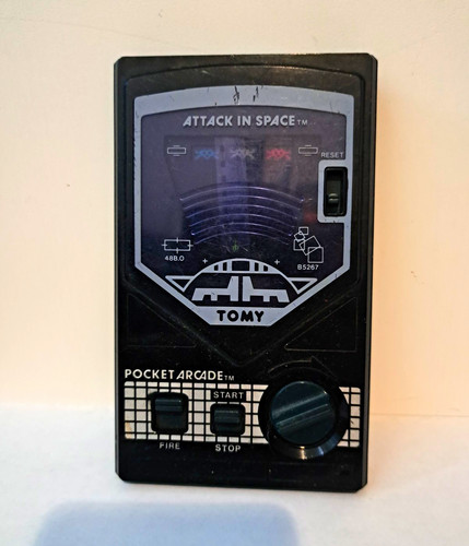 Tomy pocket arcade attack - tomy,