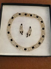 Diamante Necklace and Earrings set. H.Samuel Costume Jewellery.