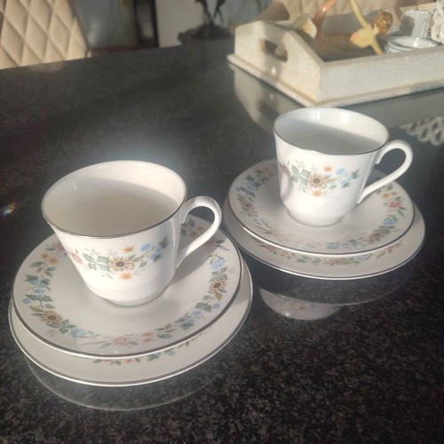 Royal doulton english - royal,