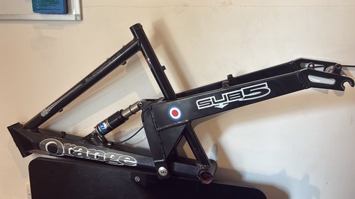 Orange sub frame - sub, frame,the