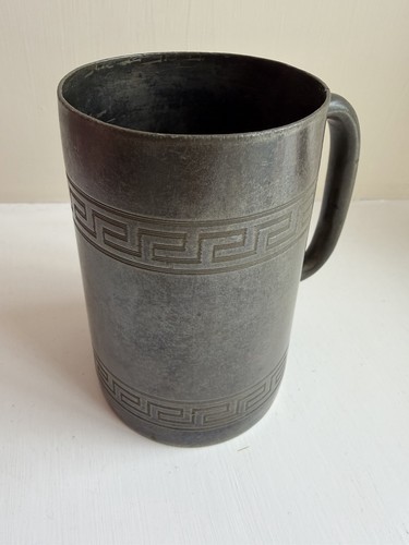 Vintage pewter tankard r - –,