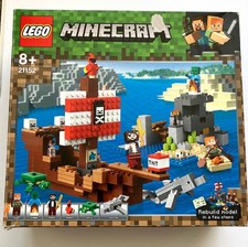 LEGO Minecraft: The Pirate Ship Adventure (21152) - complete with box