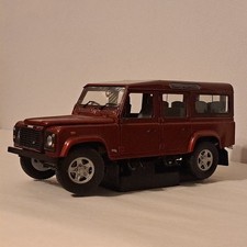 1:18 scale Land Rover Defender