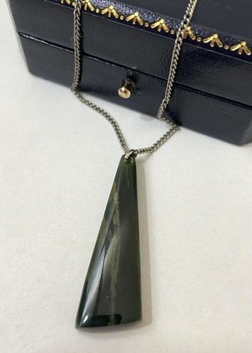 Vintage 80s māori pounamu - 80s,