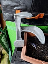 vintage cast iron cobbler's