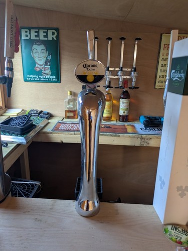 Corona extra beer - pump, full