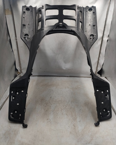 Footrest suzuki - footrest,