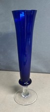 Vintage Cobalt Blue Glass Bud