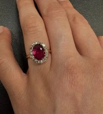 3.28 Ct Oval Cut Natural Ruby