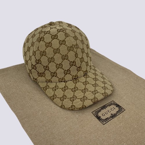 Gucci monogram logo - gucci,