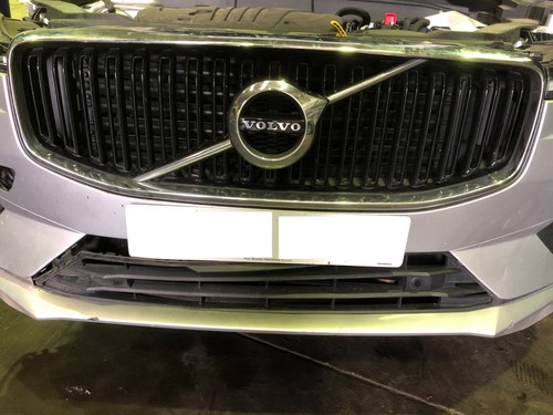 Volvo xc60 front bumper grill - xc60,