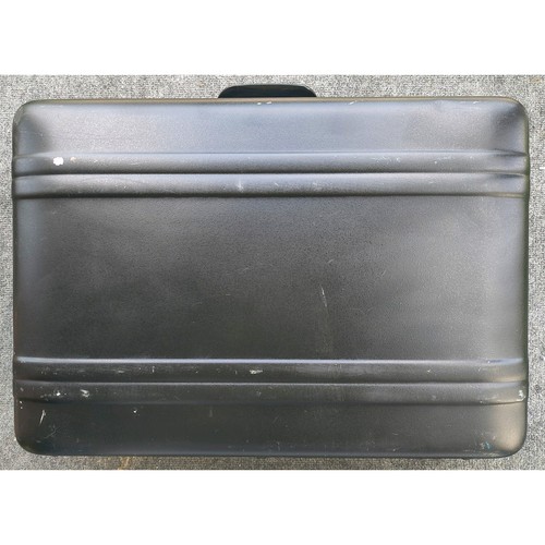 Vintage zero halliburton black - vintage,