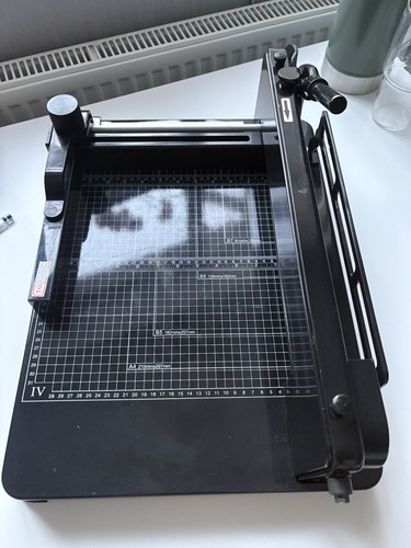 Heavy duty guillotine - heavy,