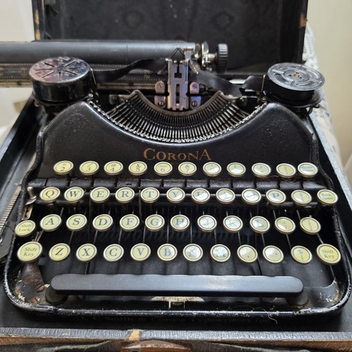Vintage 1920s corona four - ​vintage, 4