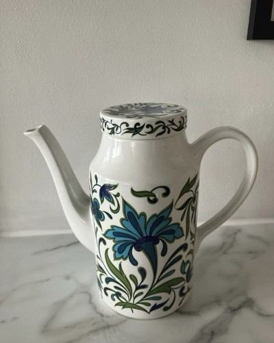 Vintage tea pot jessie - vintage,