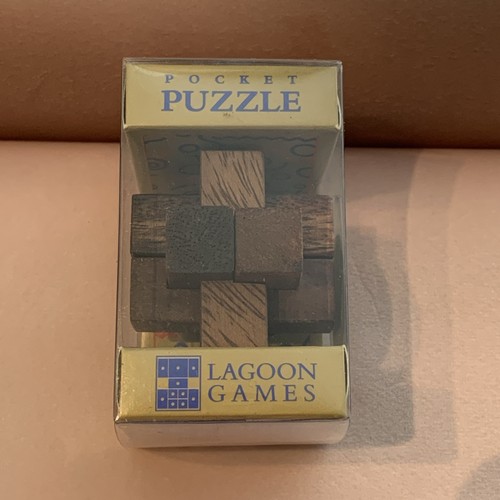 Vintage lagoon games wooden - lagoon, 3d