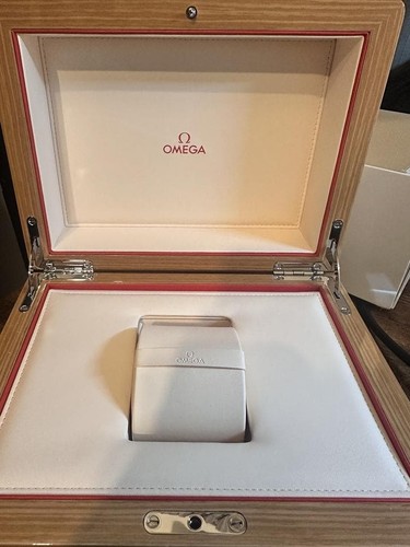 Omega authentic wooden empty - authentic,