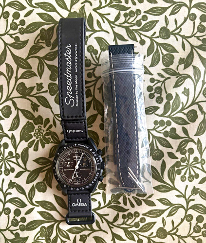 Omega swatch moonswatch - omega,