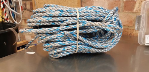 100ft new 10mm diam rope - ,