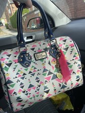 Paul’s Boutique Geometric