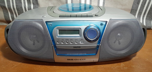 Sanyo boombox portable - sanyo,