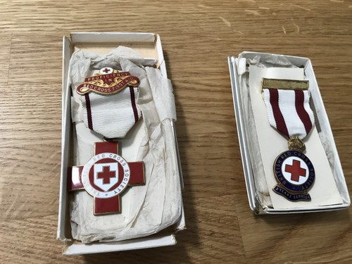 Nice looking lot - lot, red