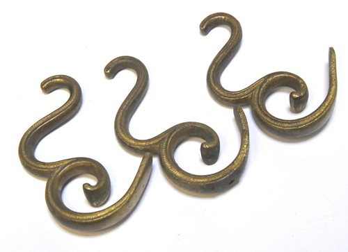 Matching vintage brass - 3,