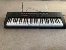 61-Key Electronic Piano