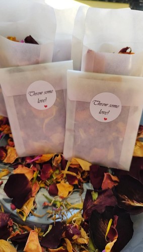 Wedding confetti packs with - 5,