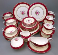 Aynsley Dinner Service Set