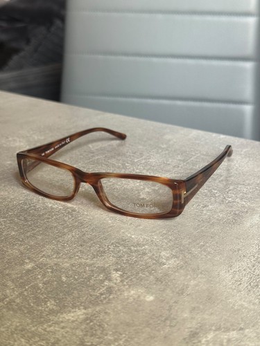 Tom ford brown - tom,