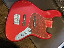 Jazz Bass Body - Red Sparkle -