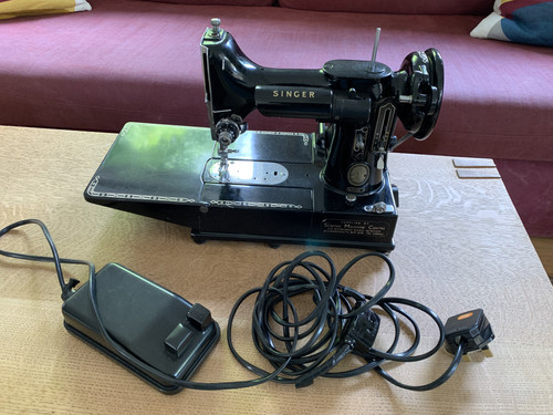 Singer featherweight 222k - singer,