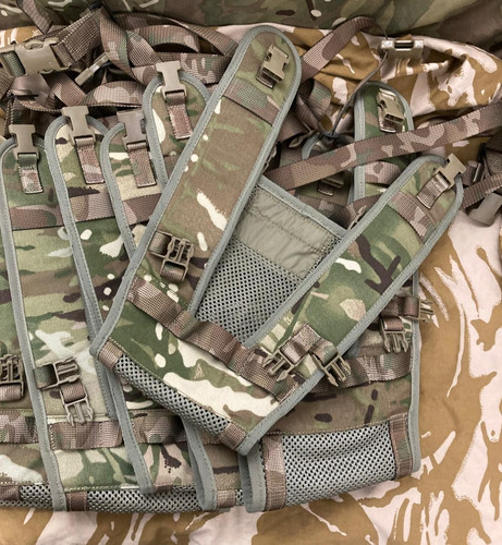 Yoke side pocket pouch - side,