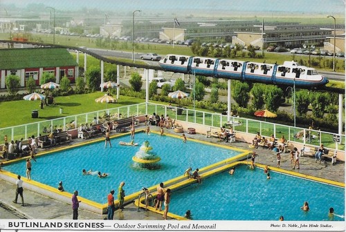 Butllns skegness outdoor pool - skegness,