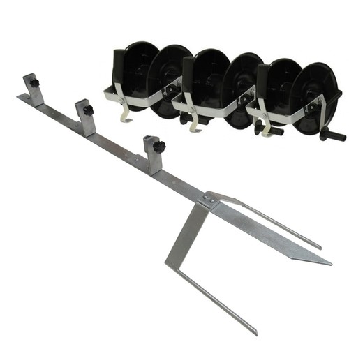 Electric fence mounting post - mounting,