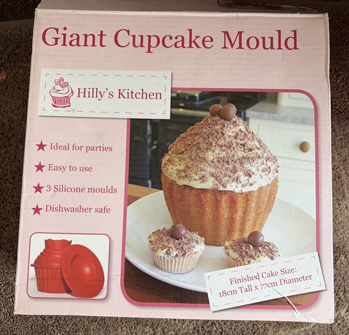 New giant cupcake - new,