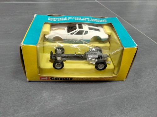 Corgi toys 271 ghia - no.,