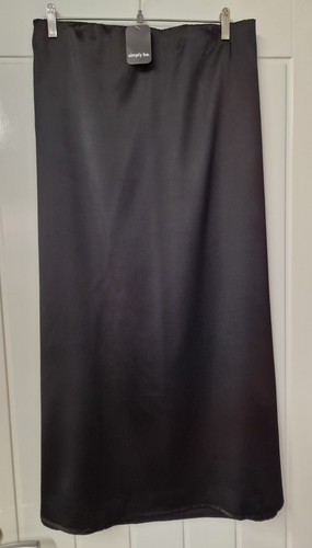 Skirt size simply be - size, 28,