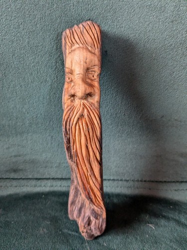 Mask wood hand carved - ,