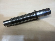 Suzuki DR600    Gearbox output shaft
