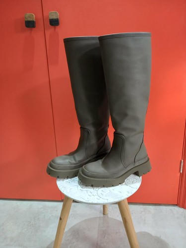 Zara khaki knee high boots - khaki,
