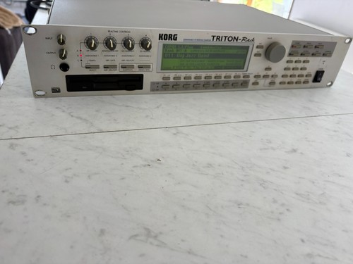 Korg triton rack synthesizer - korg,
