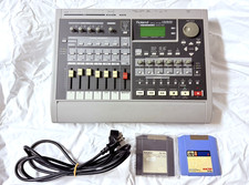 Roland VS-840 Digital Studio