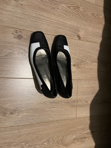 Van dal ladies - dal, 5d