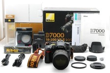[N MINT] Nikon D7000 DSLR