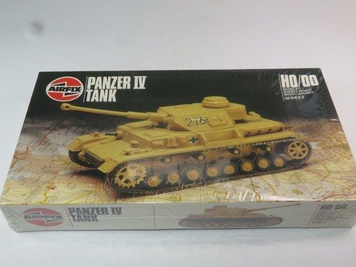 Airfix scale model kit - airfix,