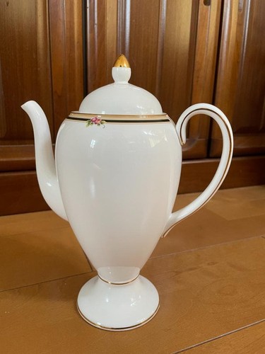 Wedgwood clio coffee pot - coffee,