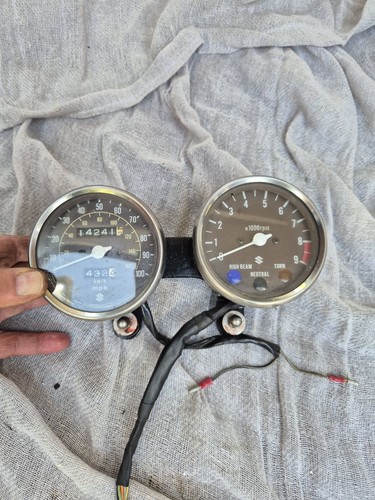 Suzuki sp370 sp400 clocks - sp370,