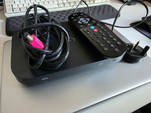 Sky em150 box - q, genuine